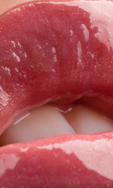 Губы с блеском обои