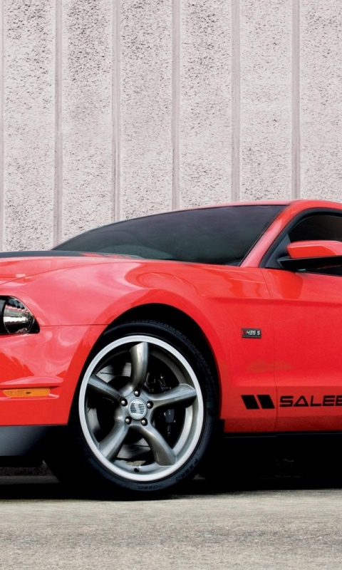 Красный Мустанг GT обои