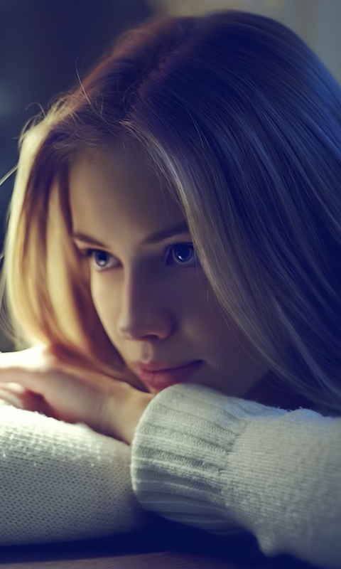 Задумалась обои