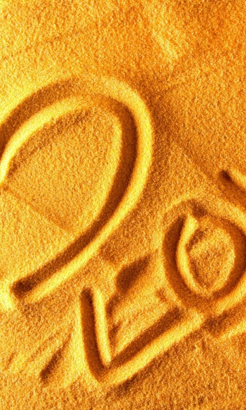 Любовь на песке обои