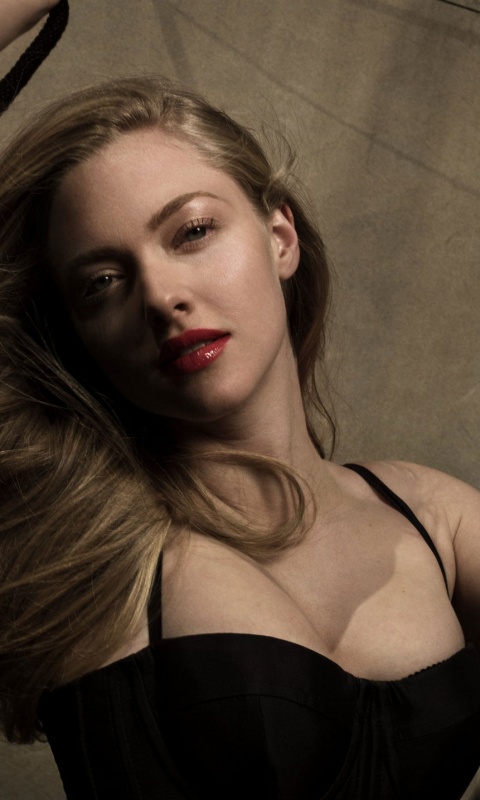 Аманда Сейфрид обои