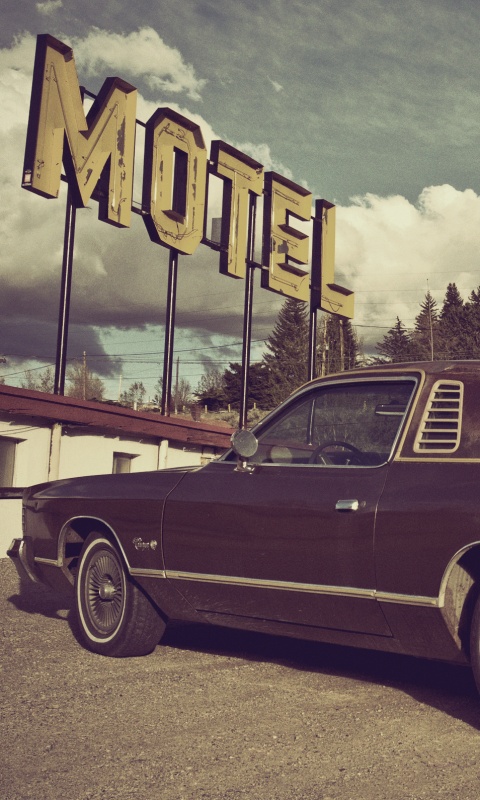 Олдскульный Dodge около мотеля обои