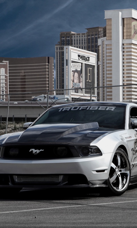 Тюнингованный Форд Мустанг обои