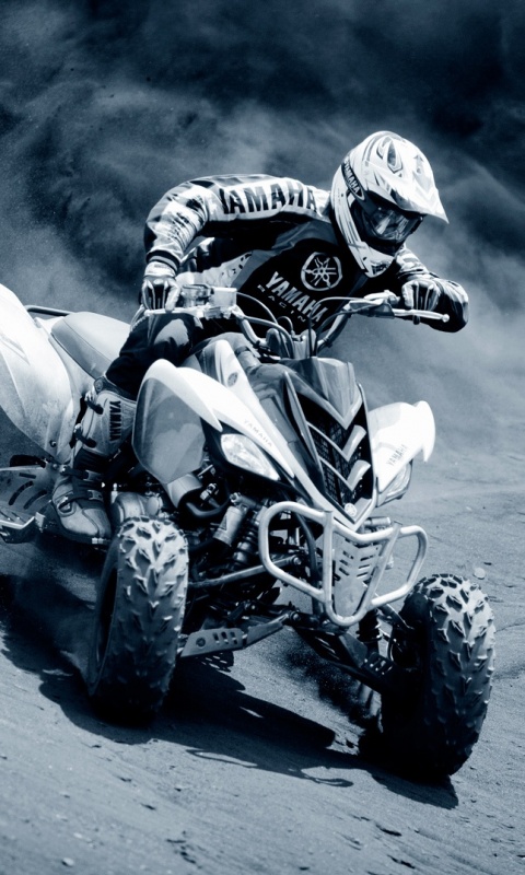 Спортсмен на квадроцикле обои