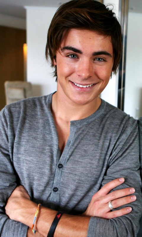 Зак Эфрон обои