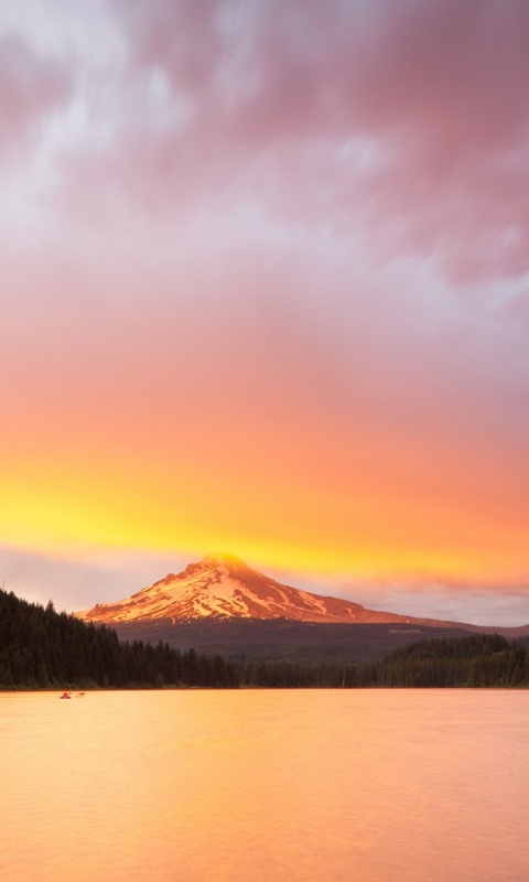 Закат над горой обои