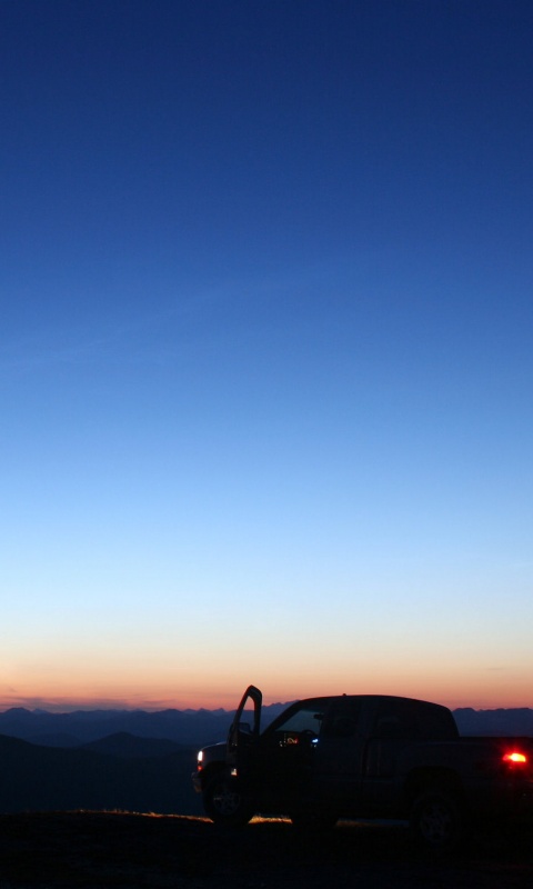 Авто на фоне заката обои