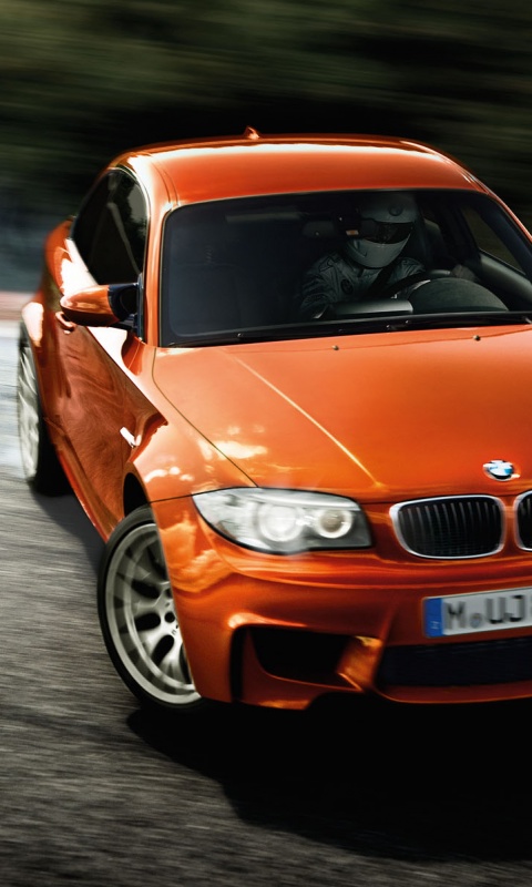 BMW M1 в заносе на треке обои