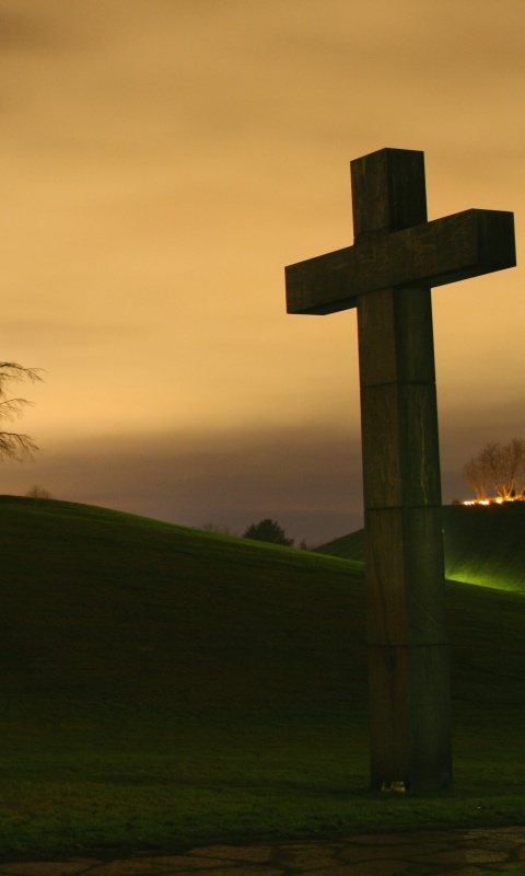 Каменный крест обои