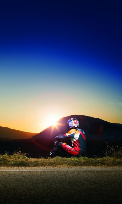 Мотоциклист и мотоцикл обои