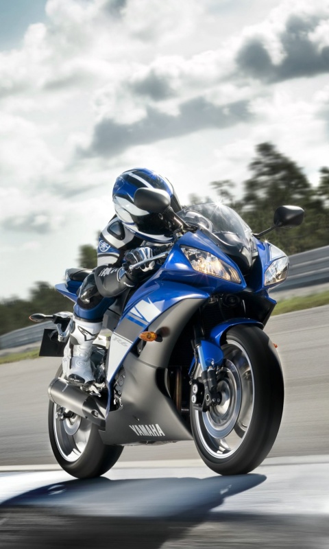 Мотоциклист на треке обои