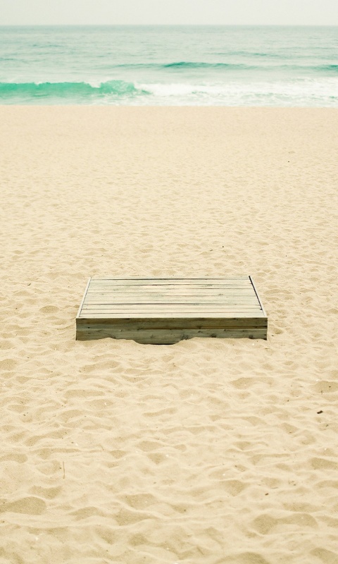 Ящик на пляже обои