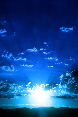 Восход в горах обои