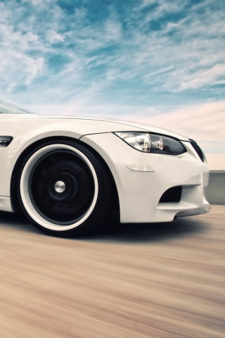 Белый БМВ обои