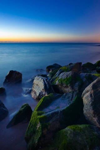 Камни на берегу обои