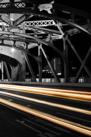 Движение на мосту обои