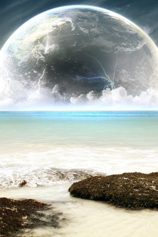 Огромная луна над океаном обои