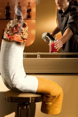 Сигарета в баре обои