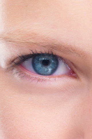 Она смотрит на тебя обои