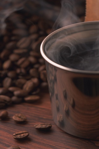 Чашка свежесваренного кофе обои