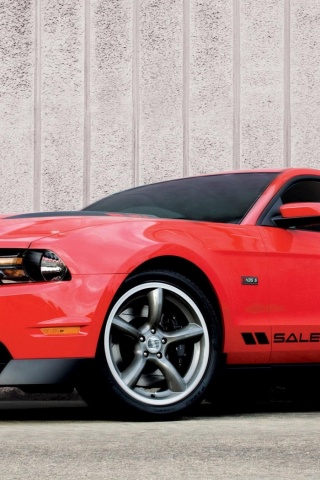 Красный Мустанг GT обои