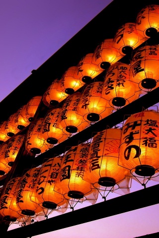 Японские фонарики вечером обои