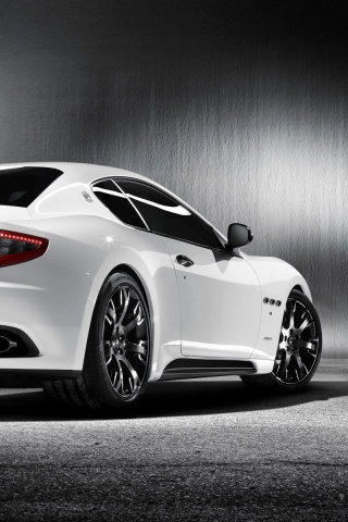 Мазерати Грантуризмо рендер обои