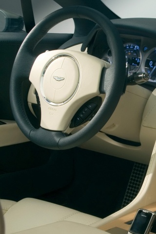 Салон Астон Мартина обои