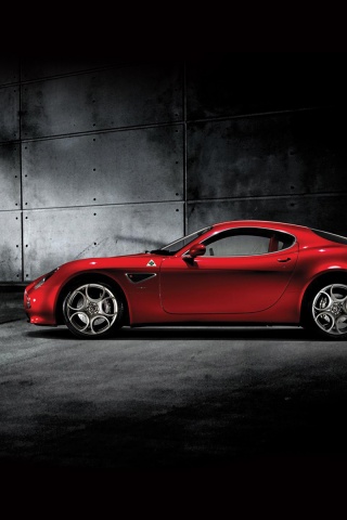 Два альфа ромео с разными кузовами обои