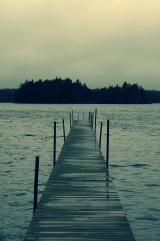 Причал на озере обои