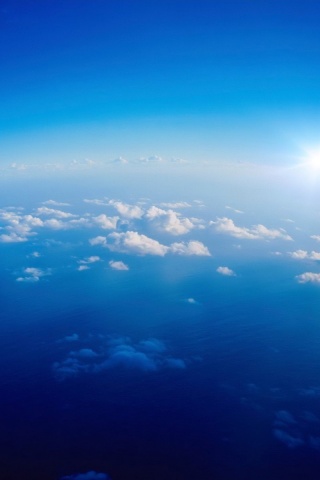 Вид с верхних слоёв атмосферы обои