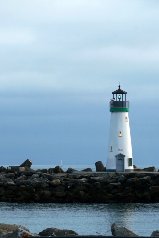 Маяк в порту Санта-Круз обои