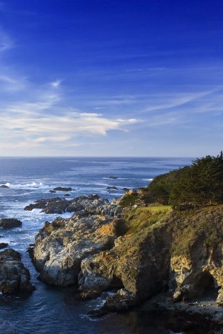 Скалистый берег обои