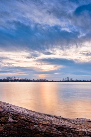 Закат на озере обои