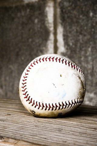 Старый бейсбольный мяч обои