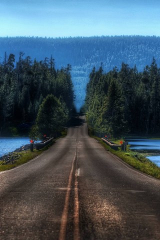 Дорога через озеро обои