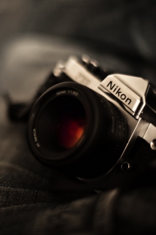 Плёночный фотоаппарат Nikon обои
