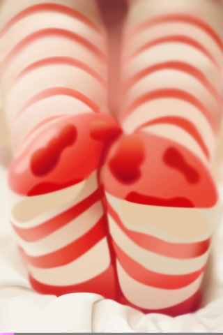 Ножки в полосатых чулках обои