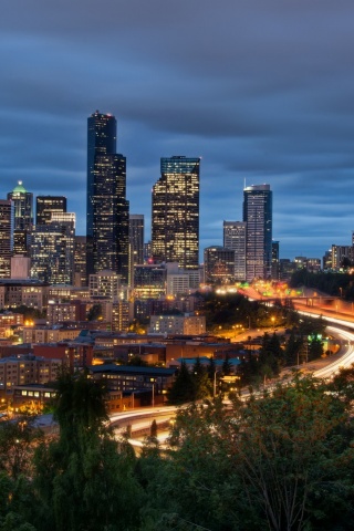 Город вдали обои