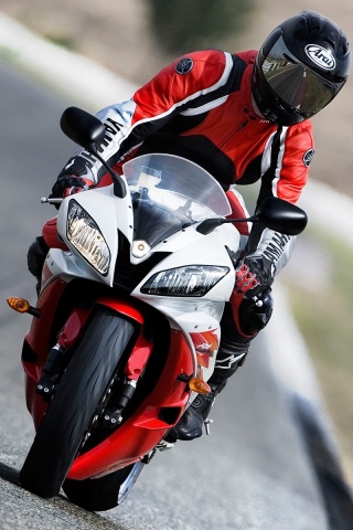 Мотоциклист на спортбайке обои