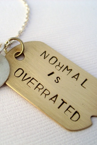 Нормальность переоценена обои