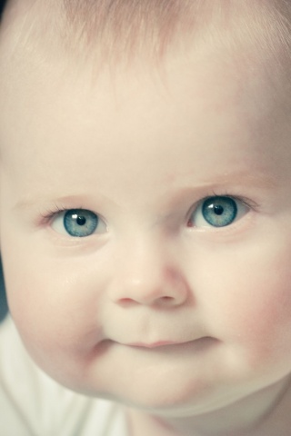 Прелестное дитя обои