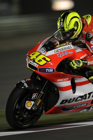 Мотоциклист на треке обои