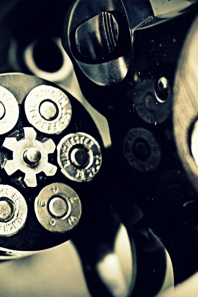 Револьвер обои