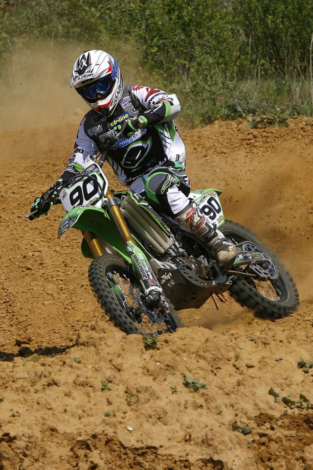 На мототреке обои