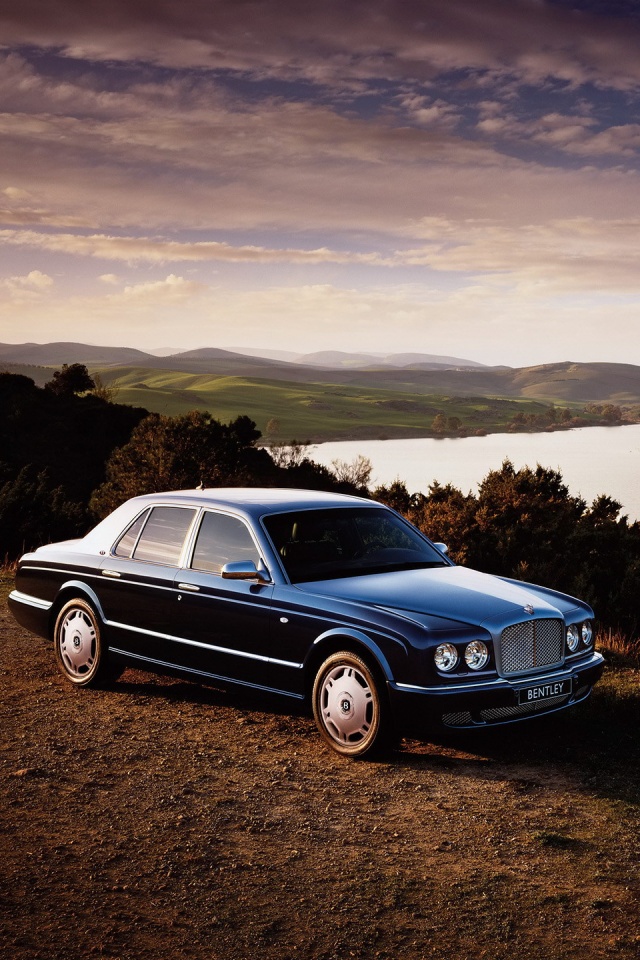 Бентли на природе обои