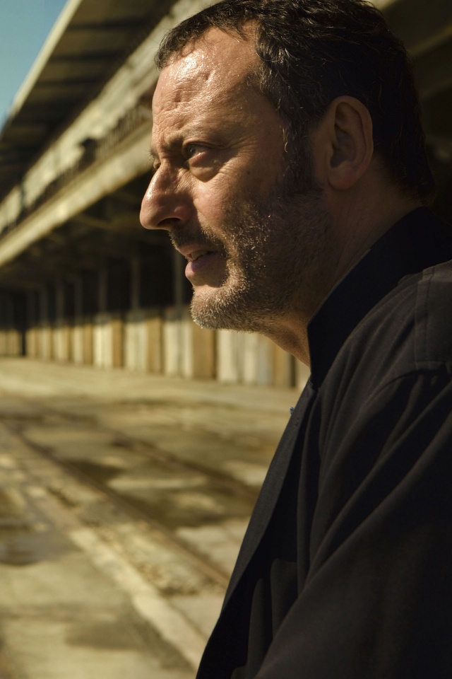 Жан Рено в порту обои