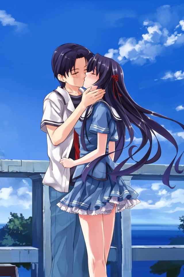 Поцелуй на набережной обои