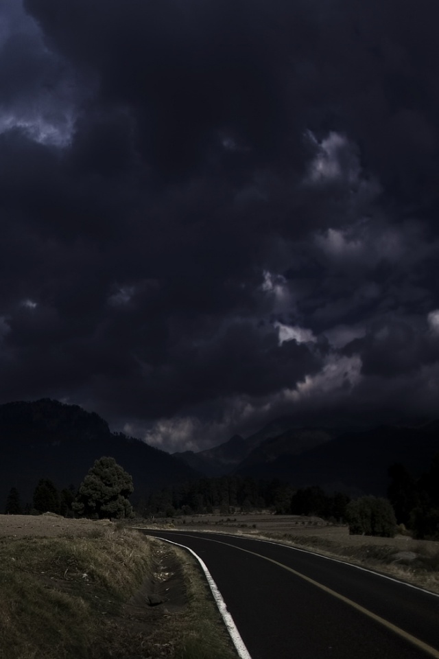 Чернеющее небо обои