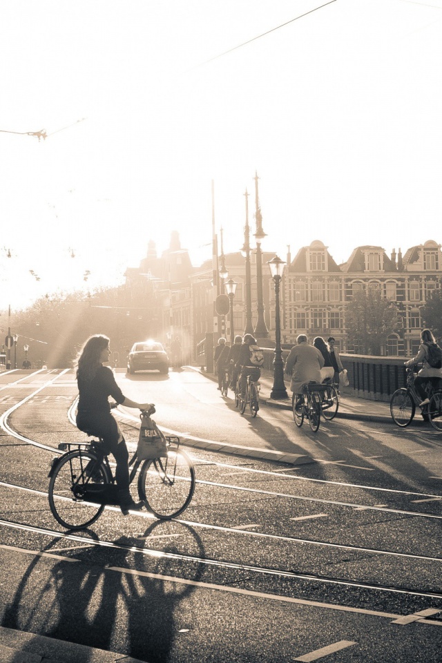 Утро в европейском городе обои